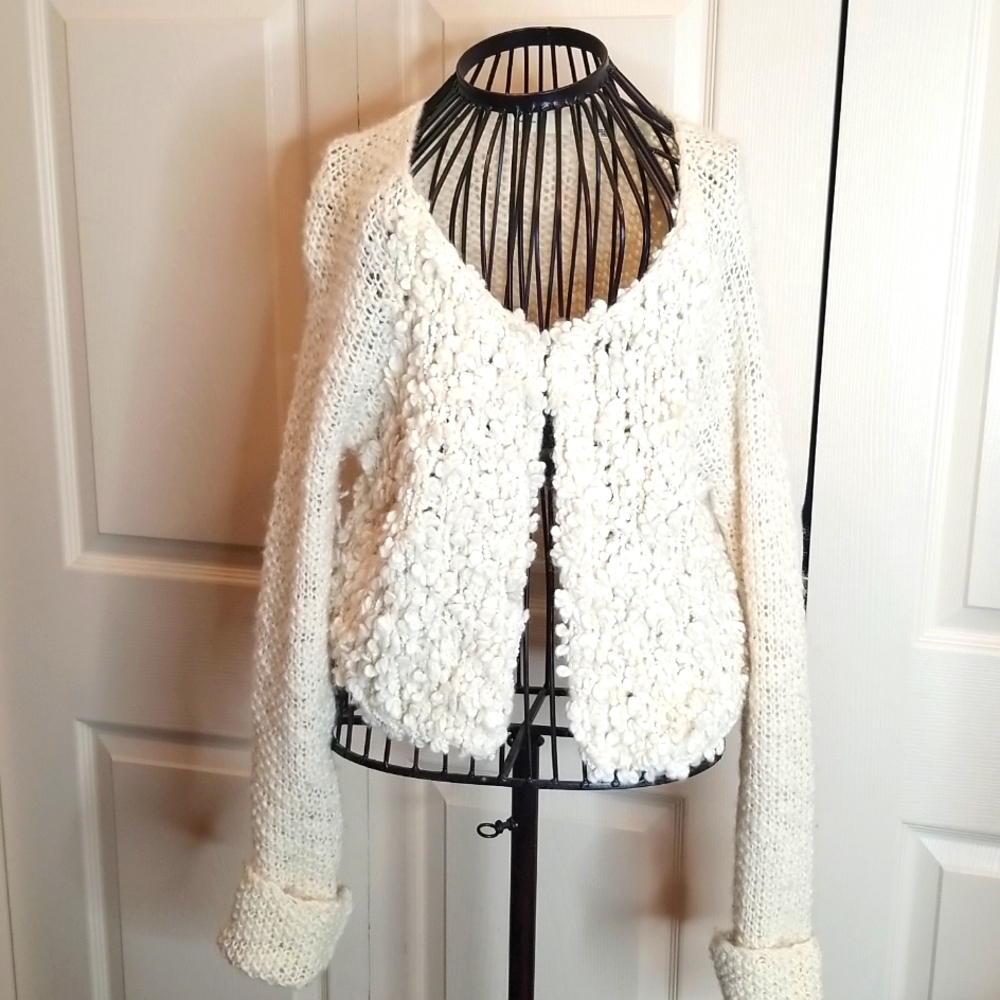 Anthropologie Ivory Cardigan Sz Small